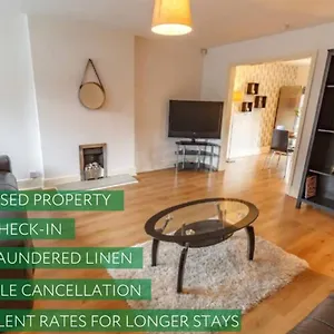 Host - In A Spacious Coliving And Coworking With Garden, And Parking Close To Centre Guest house Liverpool